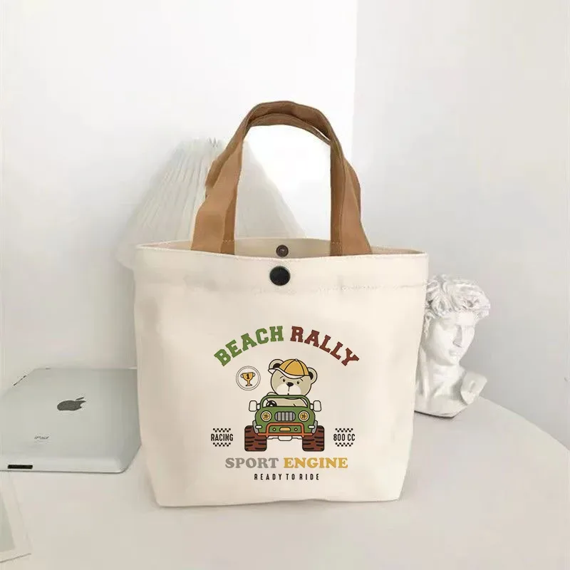 sac en toile motif ours mignon, sac à main polyvalent, sac fourre-tout pour étudiants, sac de shopping, sac à déjeuner pour employés de bureau, sac bento, sac cadeau idéal pour femmes.