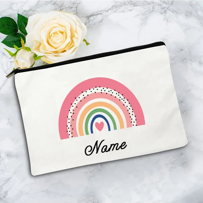 trousse de maquillage bohème arc-en-ciel personnalisée avec nom, trousse de toilette de voyage, cadeau d'anniversaire pour enseignant avec nom personnalisé