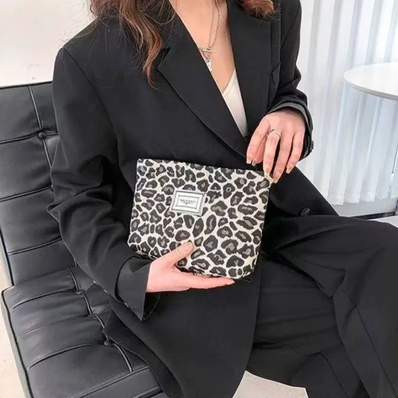 grand sac à cosmétiques léopard pour femmes, sac de maquillage en toile à fermeture éclair, organisateur de maquillage de lavage de voyage, trousse de beauté, pochette