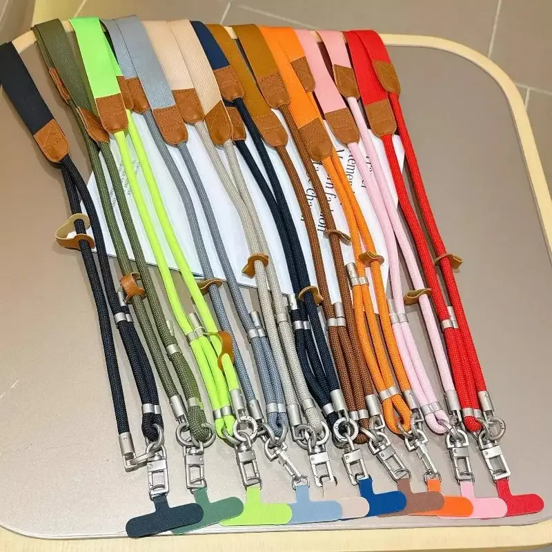 lanière de téléphone réglable à porter en bandoulière, avec clip détachable, anti-perte, sangle de téléphone portable, sangle de sac à bandoulière pour les voyages en plein air et l'utilisation quotidienne.
