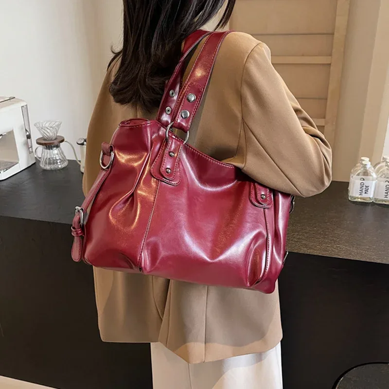 sac fourre-tout classique rétro décontracté de couleur unie, sac à bandoulière en pu de grande capacité, sac à main en cuir souple à la mode et polyvalent pour les trajets quotidiens