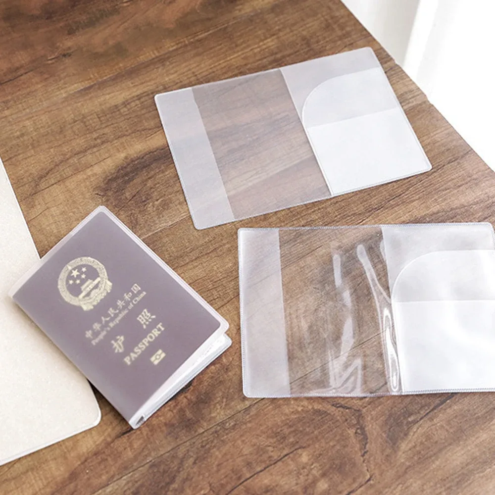 【ventes chaudes】 1-4 pièces housse de protection pour passeport transparent givré, étui à documents étanche en pvc