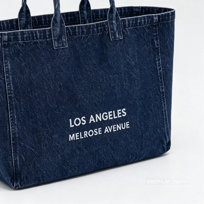 sac fourre-tout en jean délavé avec imprimé lettres de marque pour femme, grande capacité, sac à bandoulière quotidien pour femme, sac bandoulière en toile pour trajets quotidiens, nouveauté 2026