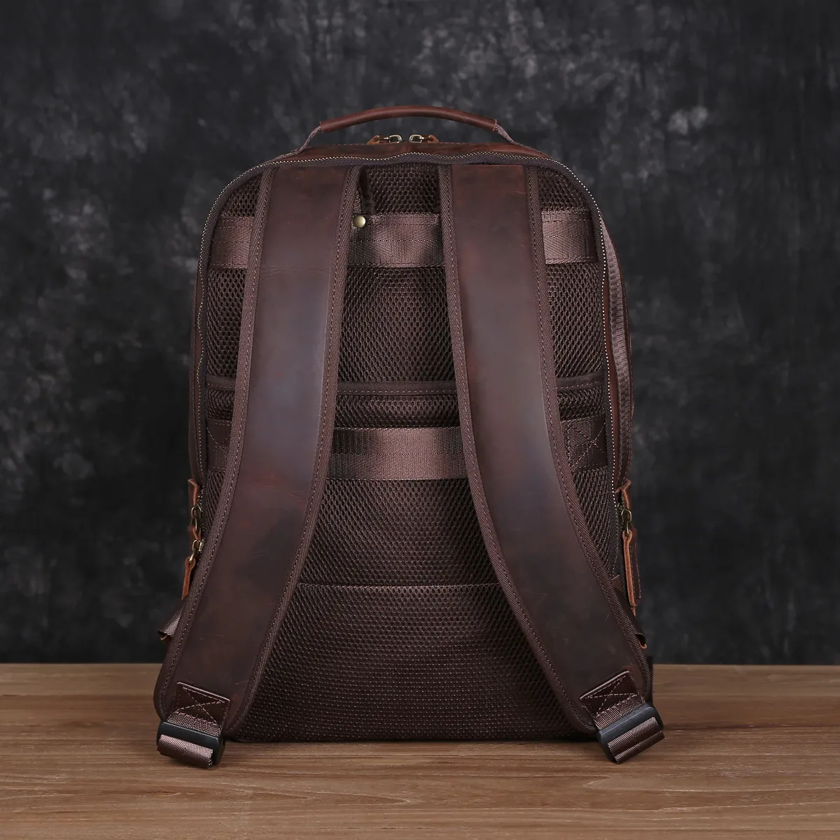 sac à dos en cuir pour hommes, en peau de vache de première qualité, sac pour ordinateur portable, grande capacité, sac de randonnée, sac de voyage rétro, sac d'école à la mode.