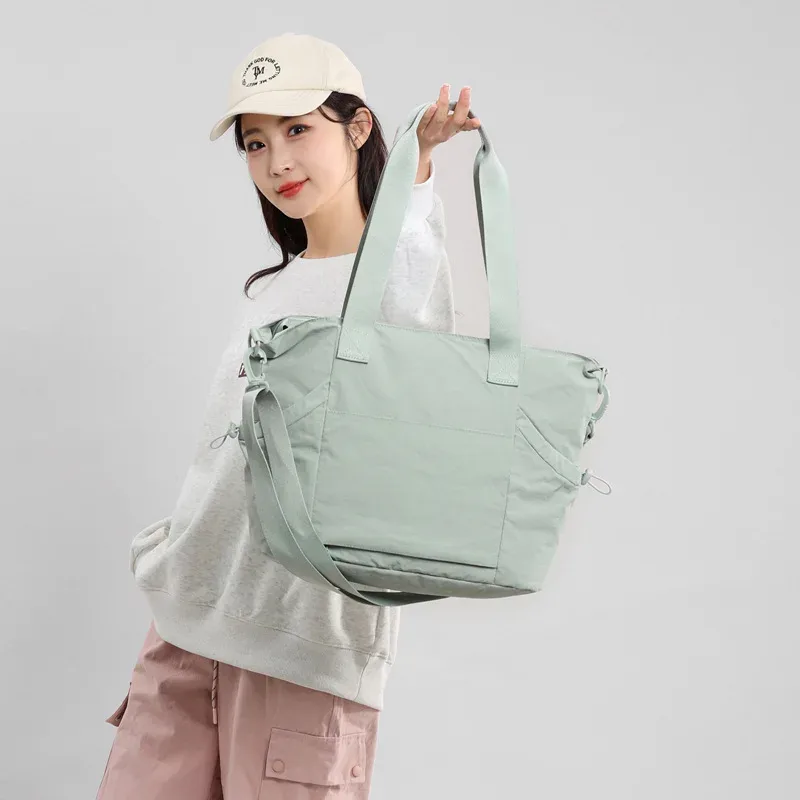 sac fourre-tout personnalisé imprimé image nom sac minimaliste femme grande capacité couleur unie sac fourre-tout en nylon en gros