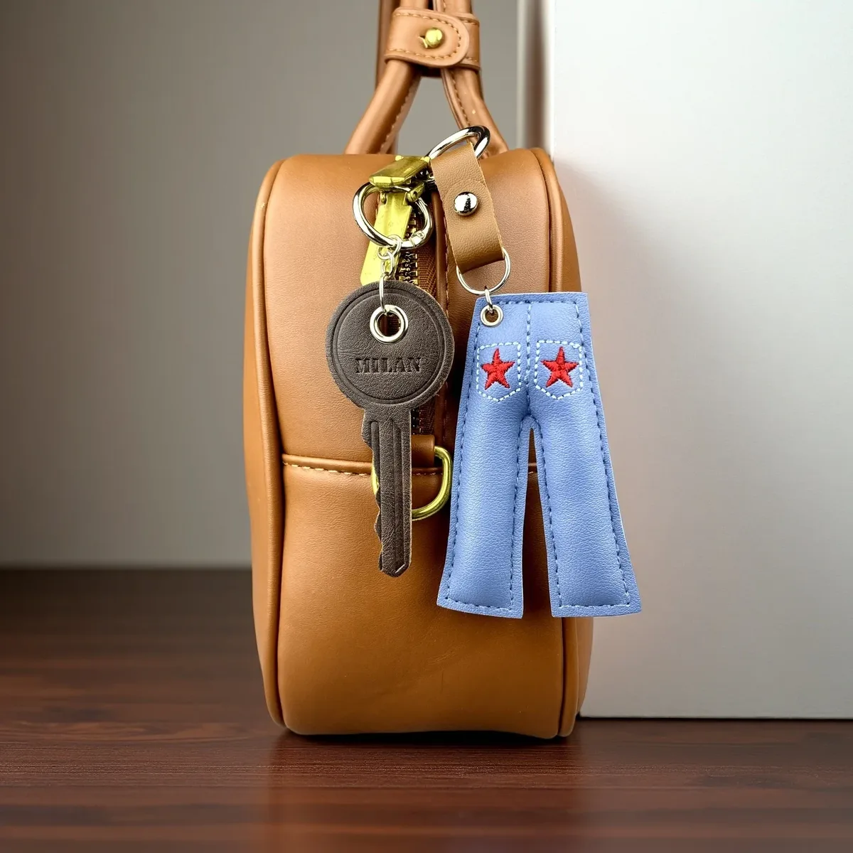 porte clé cuir pantalon étoiles rouges voyage sac voiture chambre cadeau tendance y2k boho