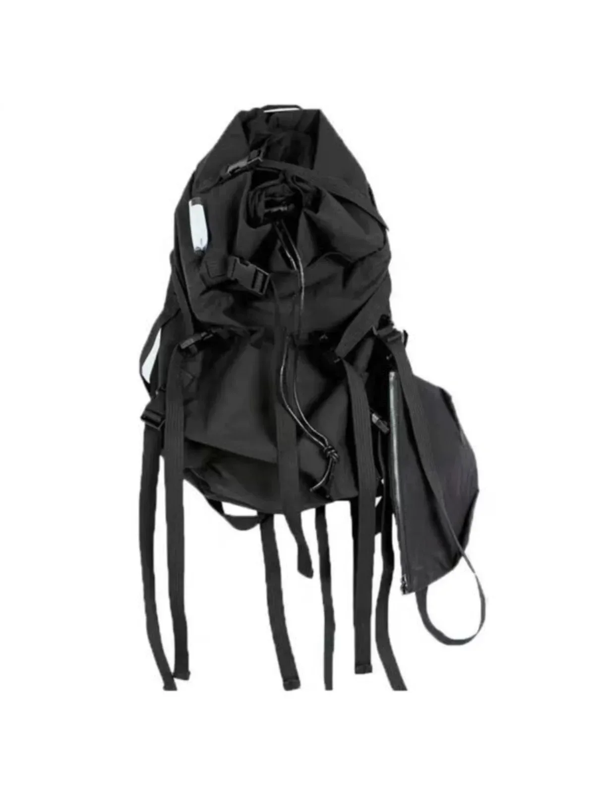 sac dos nylon noir forme trapézoïdale bandoulière arquée chaîne intérieur informatique moto rubans capacité grand voyage