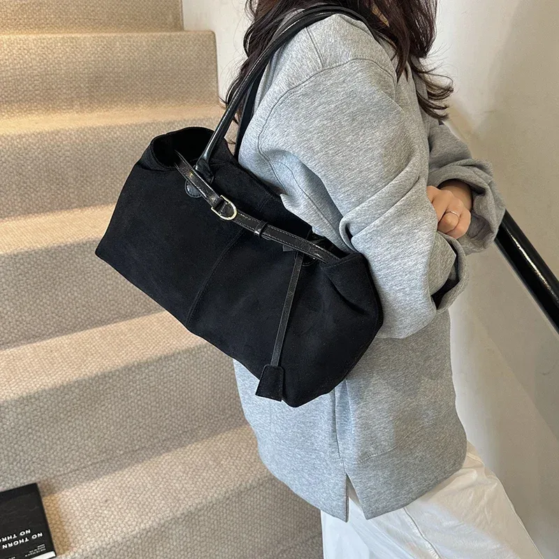 sac à main leftside pour femme, sacs sous les bras, sac à main, sac fourre-tout, nubuck, tendance de la mode, nouveau, hiver, y2k, 2024