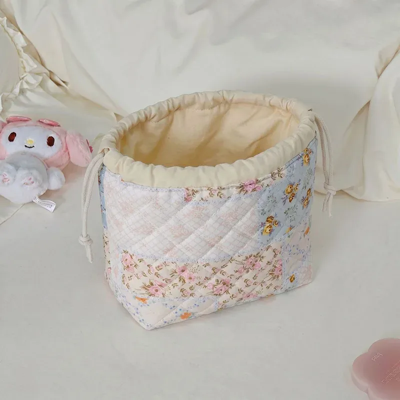 sac à cordon avec imprimé floral, grande capacité, trousse de maquillage portable, organisateur de rangement pour produits de beauté, idéal pour les voyages, la salle de sport et les articles de toilette à la maison.