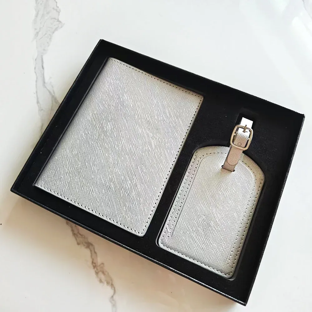 porte-passeport saffiano de voyage avec initiales personnalisées, ensemble d'étiquettes de bagage, boîte-cadeau, nom personnalisé, logo, accessoires de voyage pour femmes et hommes