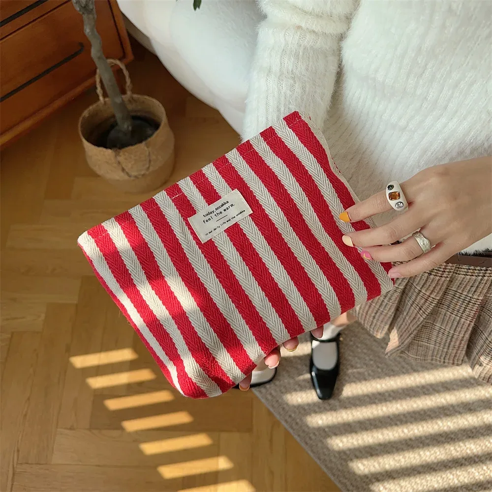 sac à cosmétiques à rayures, organisateur de voyage en toile portable pour dames, petit étui de maquillage de rangement
