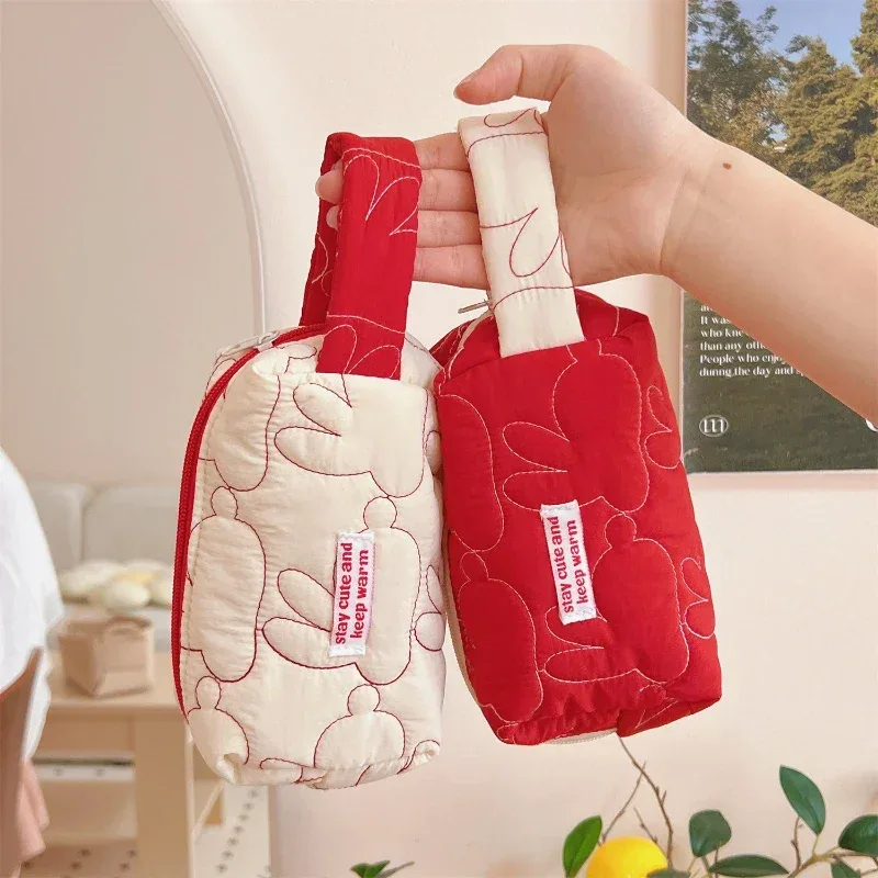 ins – sacs de maquillage à fermeture éclair de grande capacité, étuis à cosmétiques en coton matelassé lapin, pochette de rangement de voyage mignonne, organisateur pour femmes, sac à main