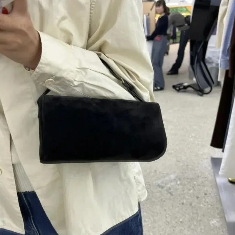 sac à main de luxe années 90 en cuir de vachette souple et daim véritable, mini sac bandoulière vintage pour femme