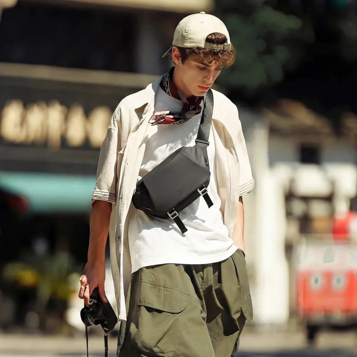 tangcool sac à bandoulière étanche pour hommes et femmes, sac banane antivol, sac de poitrine pour voyage, randonnée, cyclisme