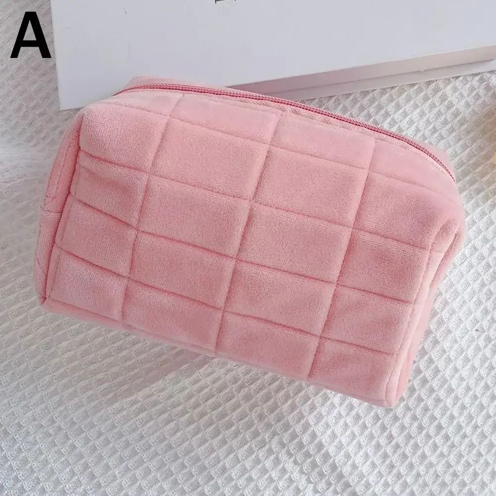sac de maquillage en peluche mignon pour femmes, petit sac cosmétique portable de voyage, trousse de toilette unie avec fermeture éclair, pochette de rangement pour articles de toilette