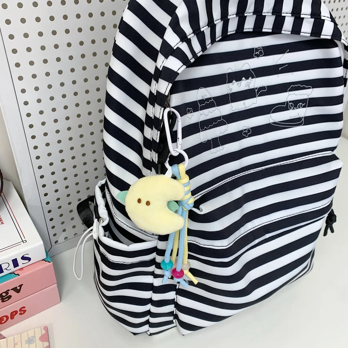sacs à dos rayés grande capacité en nylon sacs de loisirs ou de voyage marque sacs d'école frais de haute qualité nouveau en 2025 grands paquets