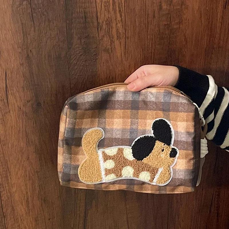 adorables sacs à cosmétiques à carreaux imprimés de chien avec lanière ; organisateur de produits de beauté portables de capacité maximale, cadeaux
