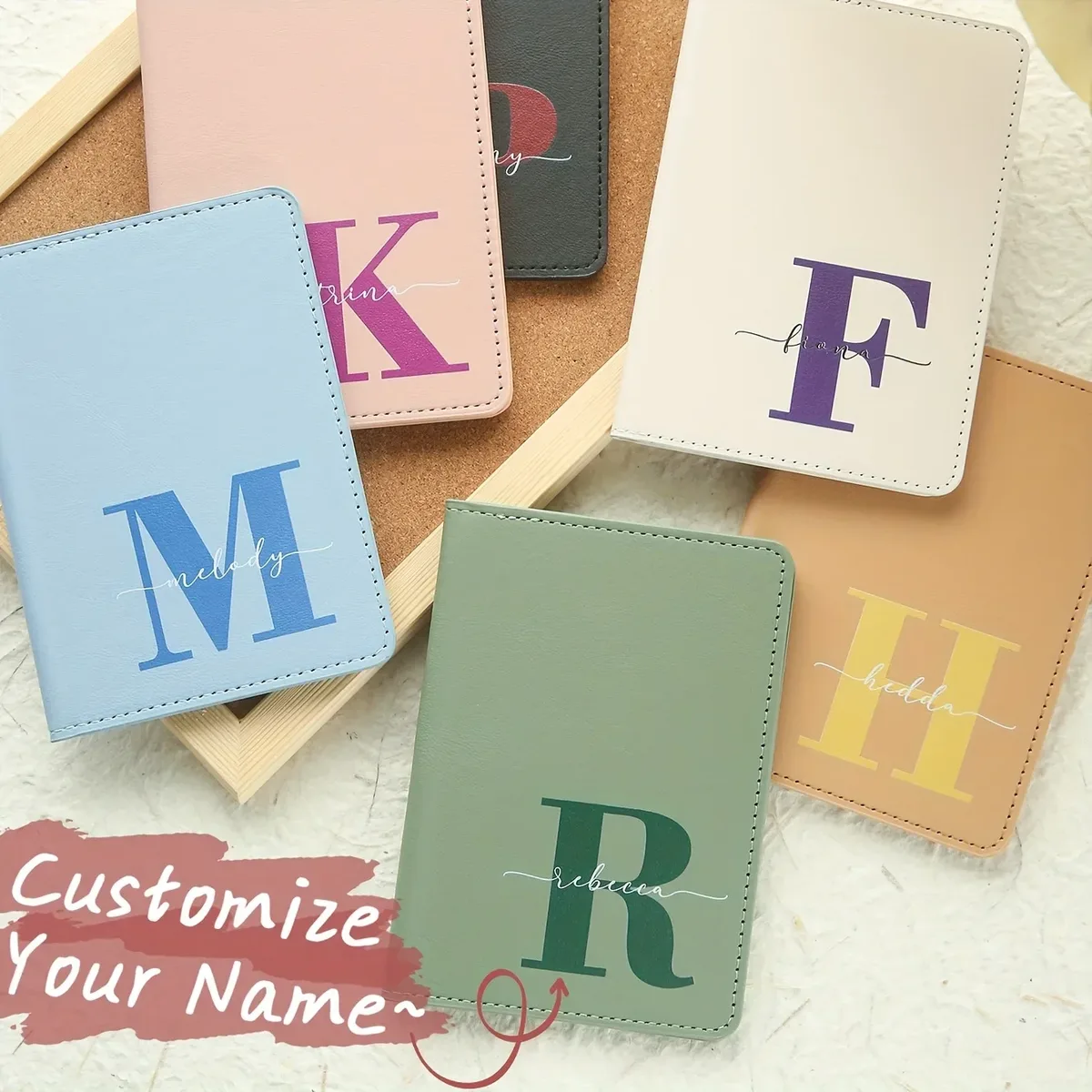 Housse de passeport personnalisée avec nom et initiales, porte-passeport chic personnalisé, cadeau de voyage unique pour mariage, anniversaire, accessoires