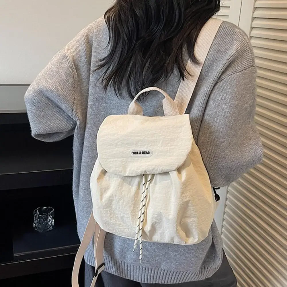 sac à dos en nylon souple avec cordon de serrage, petit sac à dos coréen pour femmes, sac à dos léger de voyage décontracté pour étudiants et navetteurs