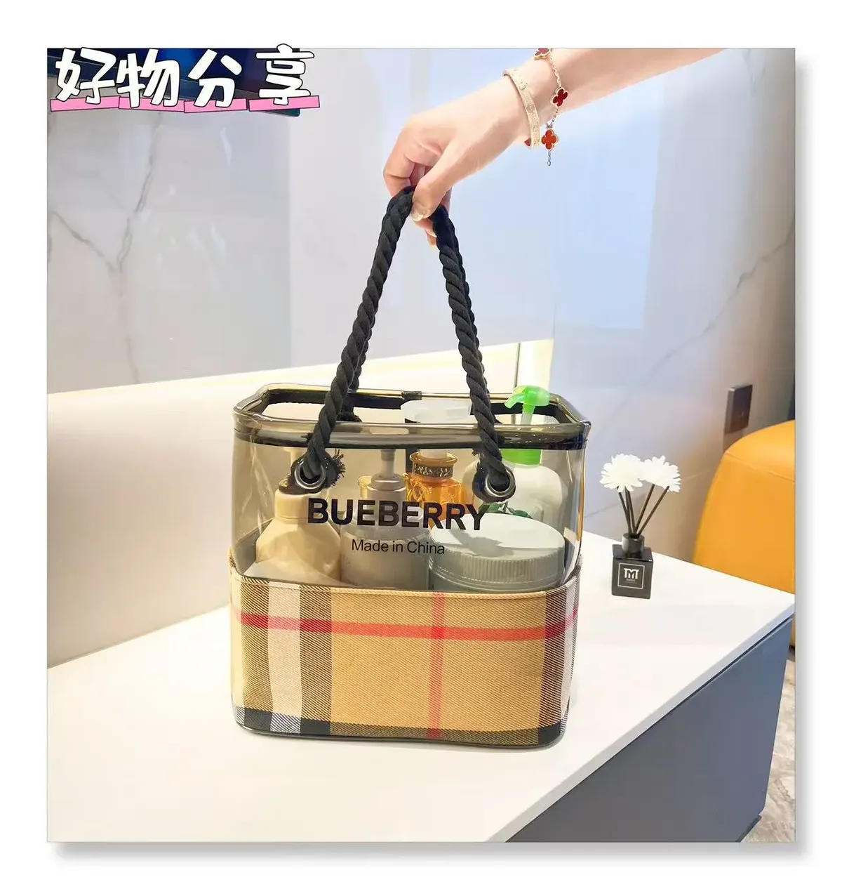 la trousse de toilette pero storecompact convient pour la salle de sport, la natation, le camping et les courtes vacances de week-end.