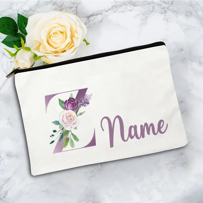 pochette de maquillage personnalisée violette à 26 motifs floraux, sac de toilette pour articles de voyage, cadeau de mariage ou d'anniversaire avec nom personnalisé