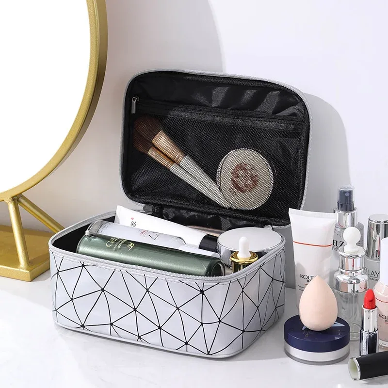sac de maquillage en pu pour femmes, nouveau design de marque, portable, grande capacité, étanche, sac de rangement pour toilettes de voyage, bx018