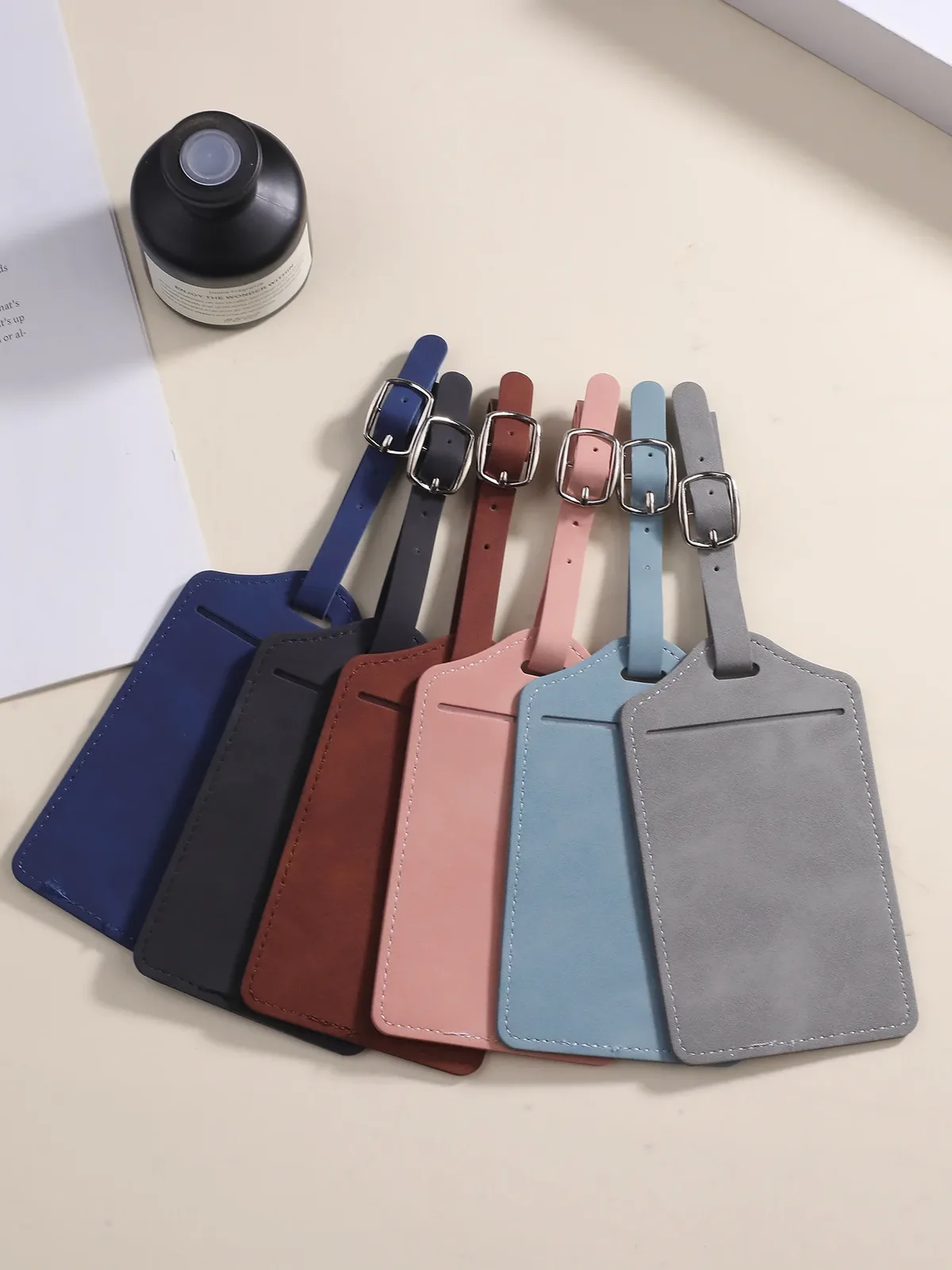 lot de 2 étiquettes à bagages en pu, sangle réglable anti-perte, étiquettes de nom pour valise, 6 couleurs au choix, étiquettes d'identification pour bagages de voyage