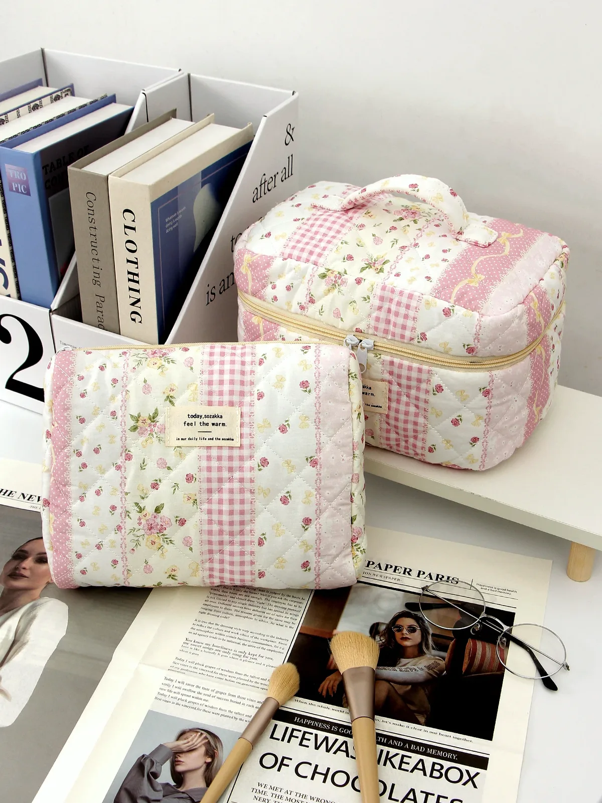 trousse toilette polyester motifs floral géométrique rose blanc beige voyage grande capacité maquillage cosmétiques