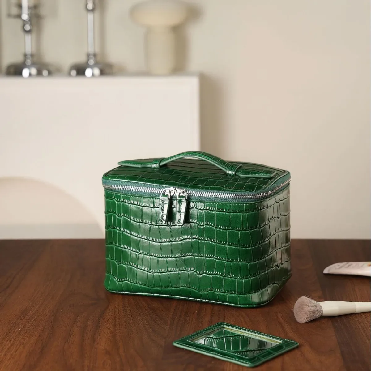 sac à cosmétiques en cuir pour femmes, organiseur de toilette de voyage, cuir véritable de haute qualité, trousse de maquillage de luxe, pratique, grande capacité