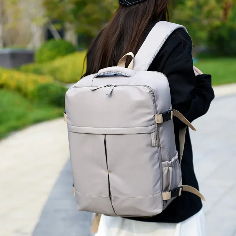 sac à dos de loisirs pour l'europe et les états-unis, sac à dos de voyage de grande capacité, compartiment à chaussures indépendant, sac pour ordinateur.