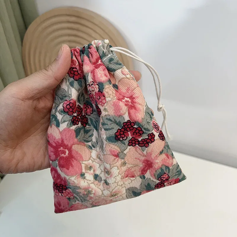 mini sac de rangement cosmétique à imprimé floral, sac de rouge à lèvres de maquillage wstring de proximité, petit gril, sac d'emballage de chaussettes de sous-vêtements de voyage