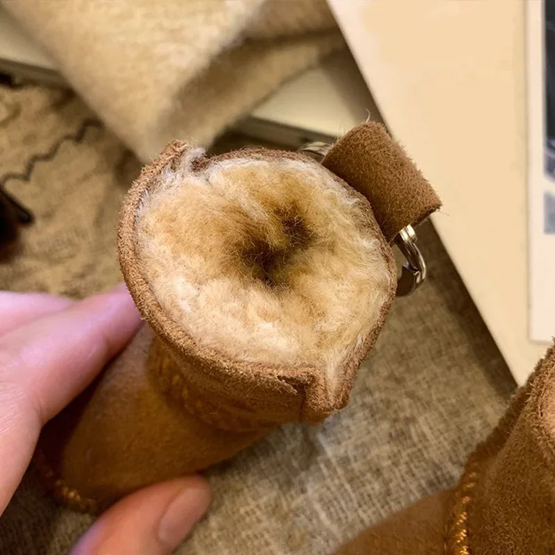 porte-clés mignon pour sac à dos, accessoire de sac à dos, bottes, décor de téléphone, cadeau d'hiver, pendentif de sac de luxe à la mode