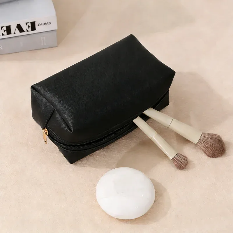 trousse de maquillage en cuir avec logo personnalisé, grande capacité, idéale pour les voyages, disponible en plusieurs couleurs, en cuir pu souple, avec fermeture à glissière, pour femmes (2 tailles).