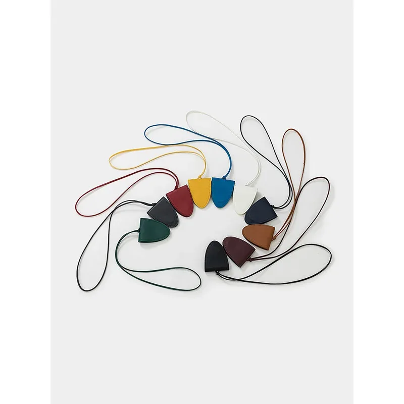tophigh-porte-clés en cuir véritable pour femme, sac à dos, breloques de remise de voiture créatives inhabituelles, décoration de sac, couverture de lunettes de soleil chaudes, diversifié
