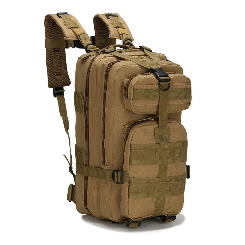sac dos nylon camouflage noir bandes grises poche ouvrée décoration verrouillage trapézoïdale voyage sport camping randonnée