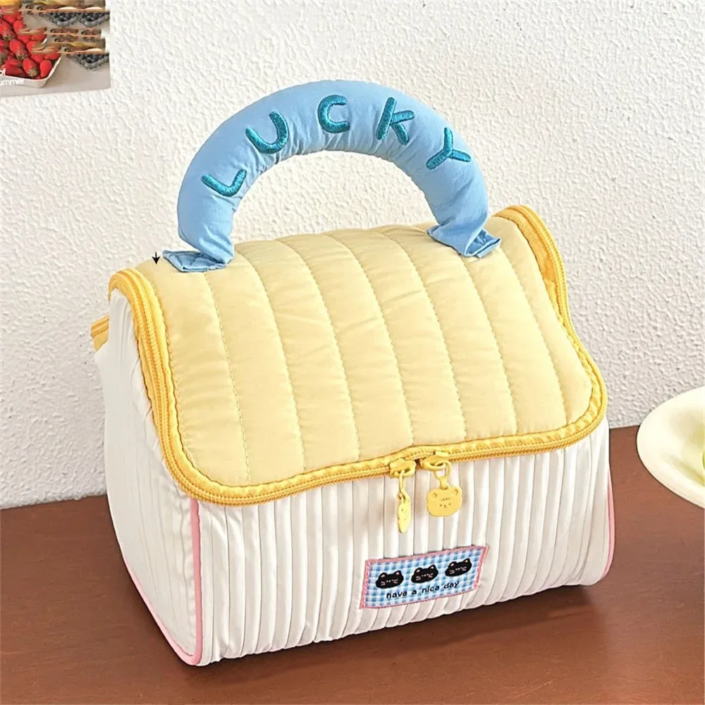 grande capacité, jolie trousse de maquillage en forme de cabane, étui à cosmétiques kawaii portable, sac de rangement carré à fermeture éclair pour voyage.