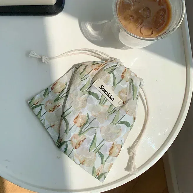 sacs à main de maquillage mignons pour femmes, sac de rangement pour cosmétiques de voyage, porte-monnaie pour rouge à lèvres et grill floral, portefeuille kawaii, petite pochette en poudre