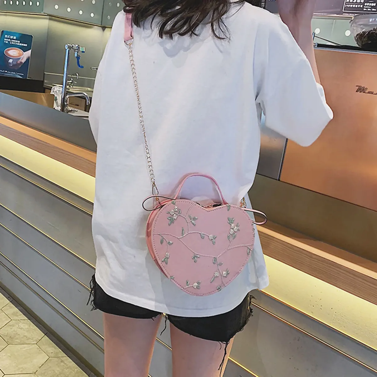 sac à bandoulière en dentelle pour femmes, sac à bandoulière en cuir pu, sac à main de mode avec sangle en chaîne pour cadeau de saint valentin 21x17x6cm