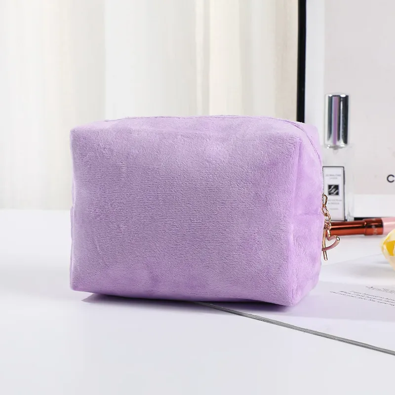 trousse de maquillage de demoiselle d'honneur brodée personnalisée, sac de rangement en velours personnalisé, cadeau d'anniversaire de mariage, trousse de toilette de voyage avec logo personnalisé