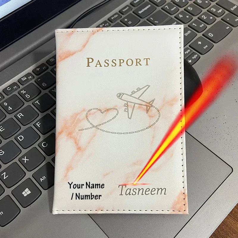noms de gravure laser sur porte-passeport, couverture patten en marbre pour passeports, portefeuille de voyage, étui pour passeport avec noms personnels