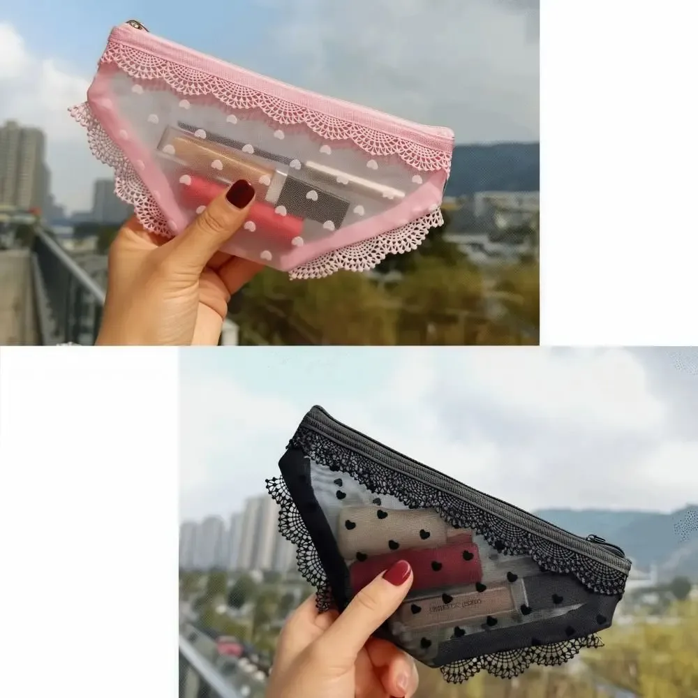 nouvelle trousse de toilette transparente en dentelle en forme de cœur, pochette de rangement pour maquillage en maille y2k, idéale pour les voyages