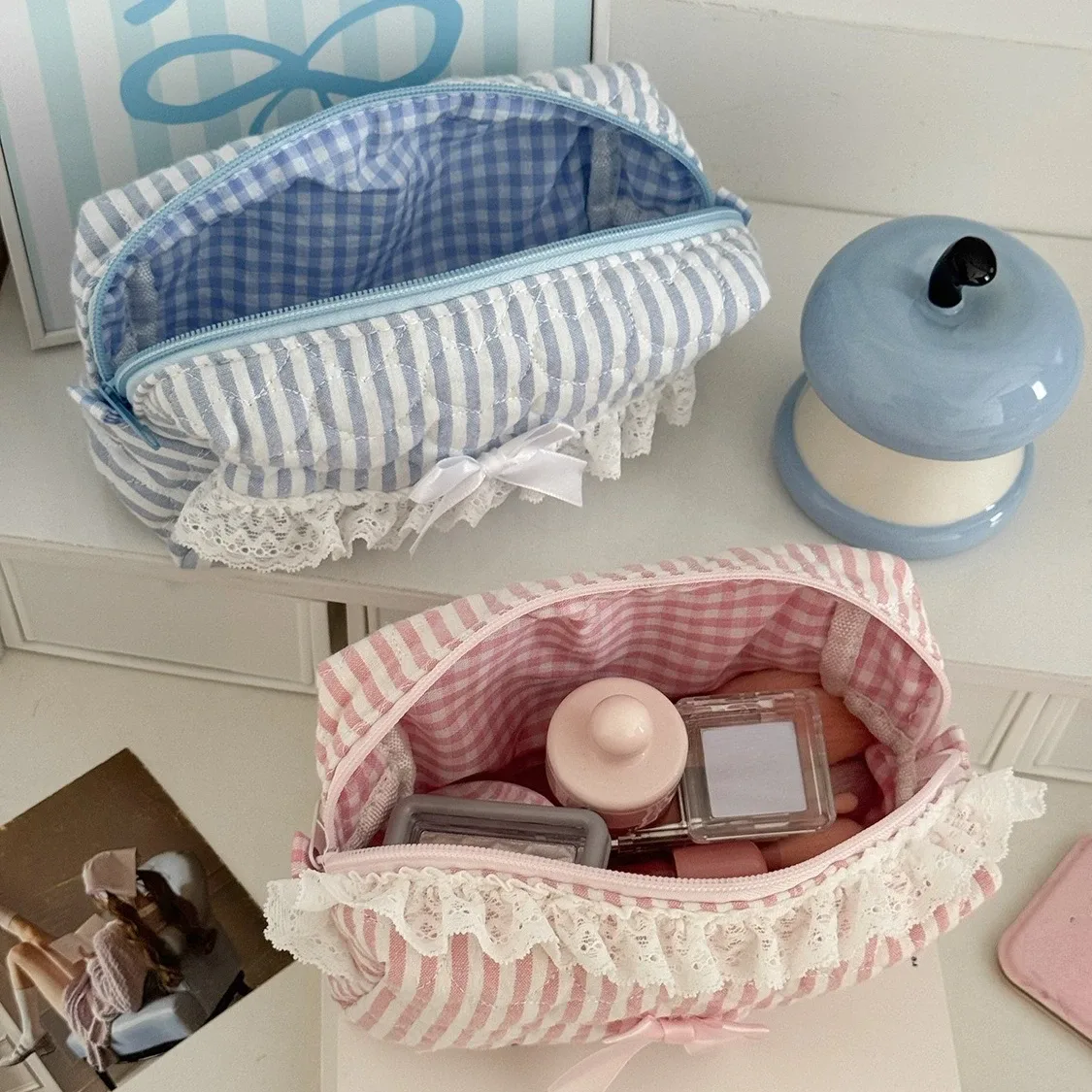 sac à cosmétiques rayé avec nœud rose et bleu, pochette de maquillage en dentelle mignonne, sacs de rangement pour organisateur de cosmétiques pour femmes de grande capacité