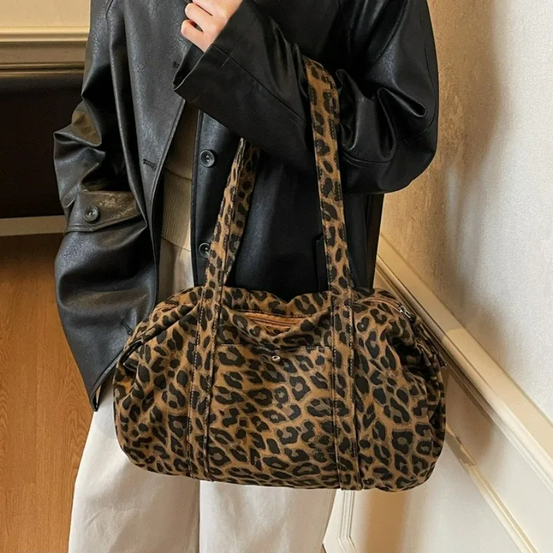 sac à bandoulière en toile imprimé léopard, grande capacité, fourre-tout à poignée pour les déplacements quotidiens, sacs de rangement à texture polyvalente