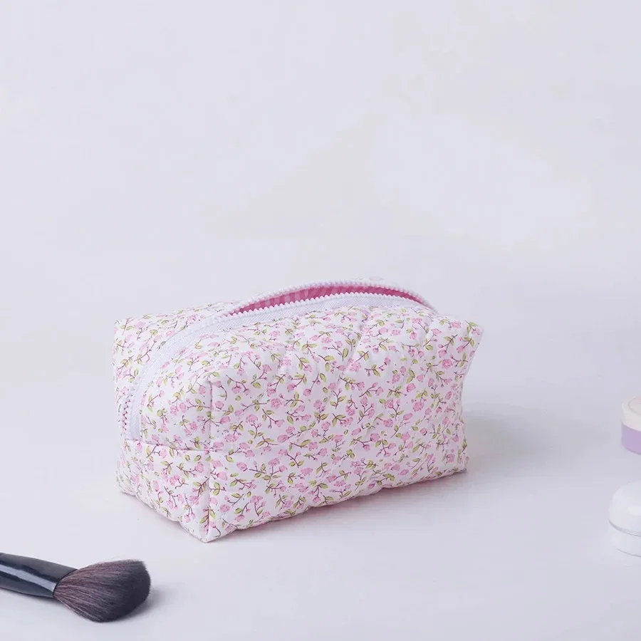 organisateur voyage polyester fleurs motifs multicolores sac compression usage cosmétiques rangement détails travail toilette transport
