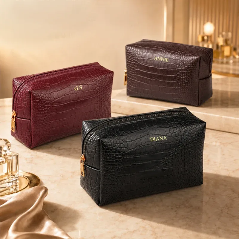 trousse de voyage vintage à grande capacité avec fermeture éclair, motif cuir de crocodile, personnalisable avec un nom, trousse de maquillage, trousse de toilette personnalisée.