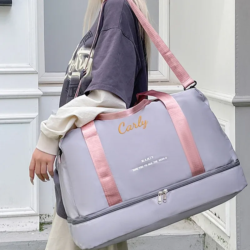 sac voyage polyester gris rose motif brodé poignée bandoulière amovible décontracté grande capacité taille multiple usage voyage