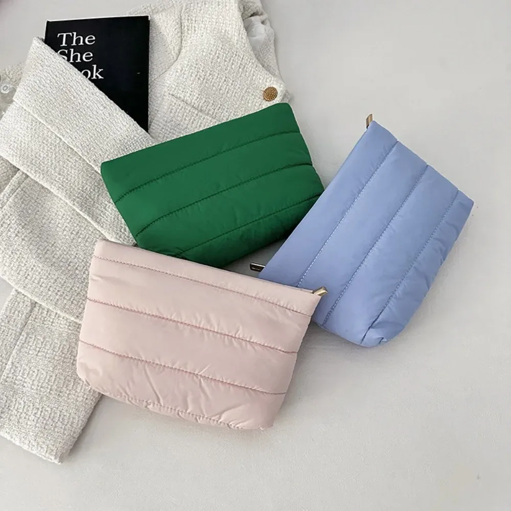 pochette de maquillage matelassée décontractée, couleur unie, rembourrée, sac de toilette de voyage, grande capacité, fermeture éclair, organiseur de cosmétiques pour femmes