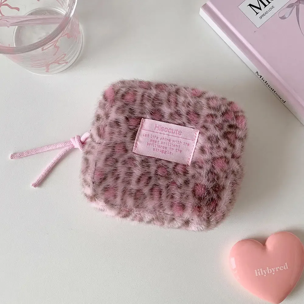 pochette cosmétique en peluche imprimé léopard style ins, mini trousse de maquillage portable, porte-monnaie à fermeture éclair, organisateur de voyage pour femmes et filles