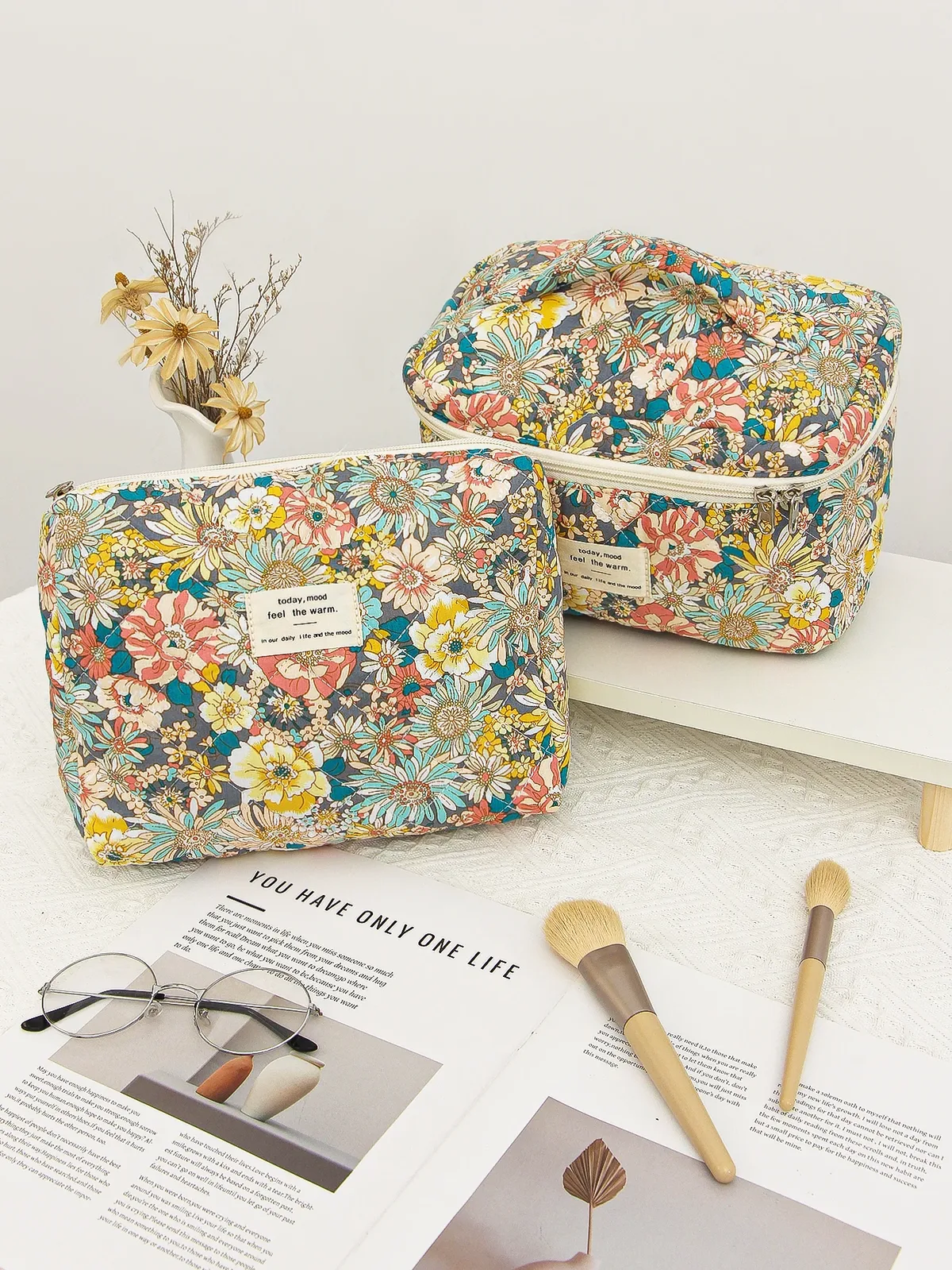 trousse polyester floral bleu jaune violet voyage cosmétiques maquillage toilette portable grande capacité matelassée multifonctionnelle