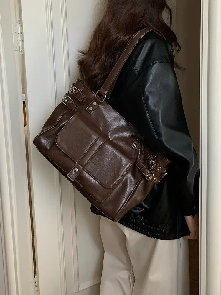 sacs à main pour femmes rivet, grande capacité, cuir pu de haute qualité, sacs à bandoulière pour femmes, sacs à main pour femmes pour les trajets quotidiens, grand sac à main pour femmes